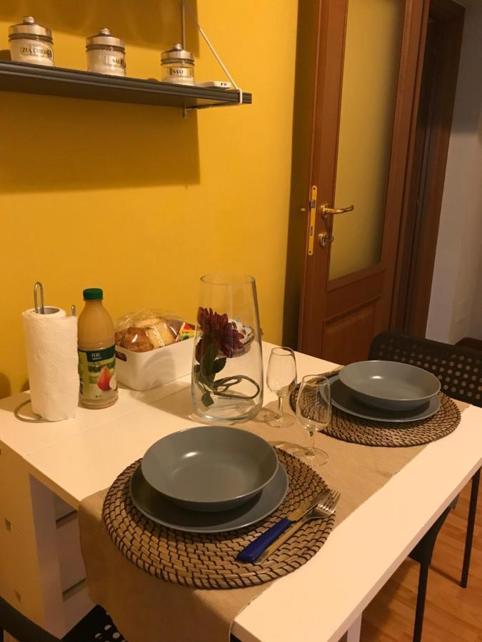 Apartamento Calefati House Possibilita Self Check In Dopo Le 22 Bari Exterior foto