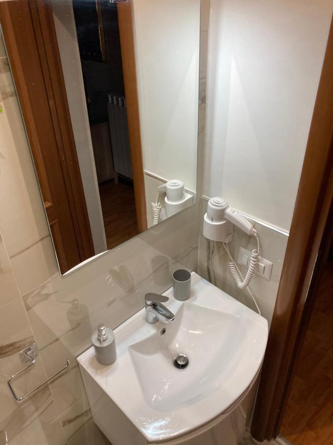Apartamento Calefati House Possibilita Self Check In Dopo Le 22 Bari Exterior foto